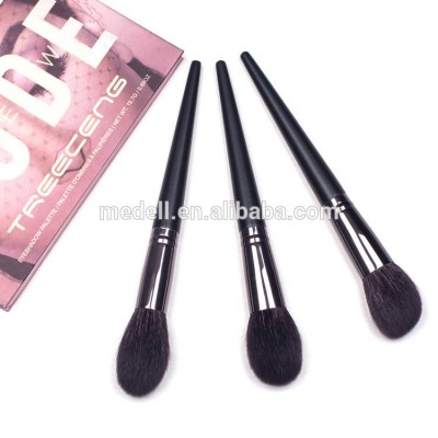 Wholesale Large Body Private Label Powder Brush With Bamboo Handle